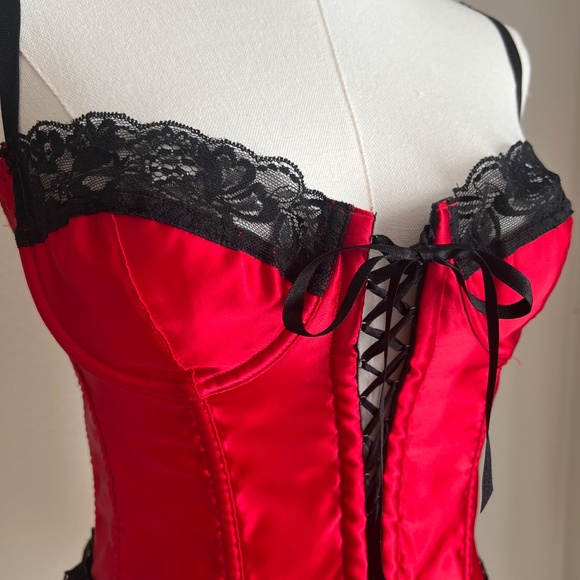 Frederick's of Hollywood Red and Black Corset Bustier - Picture 3 of 6